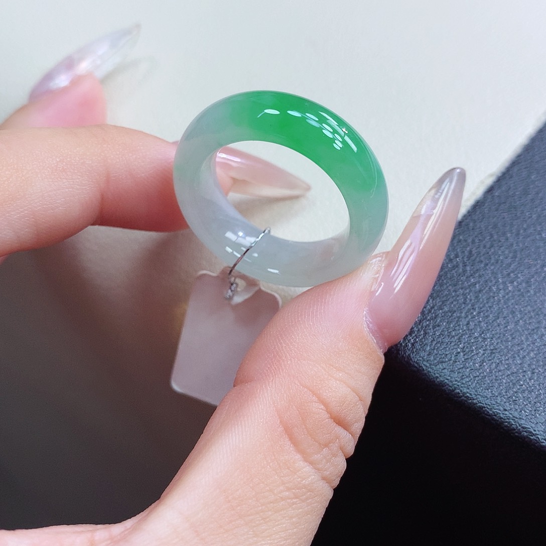 未镶嵌戒指翡翠18号