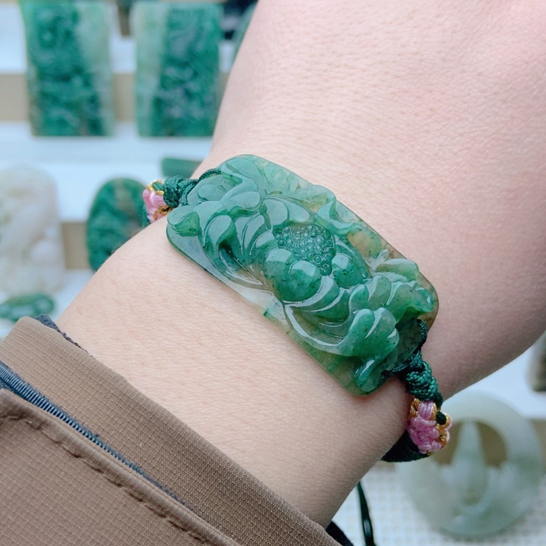 独山玉手串未镶嵌领****气