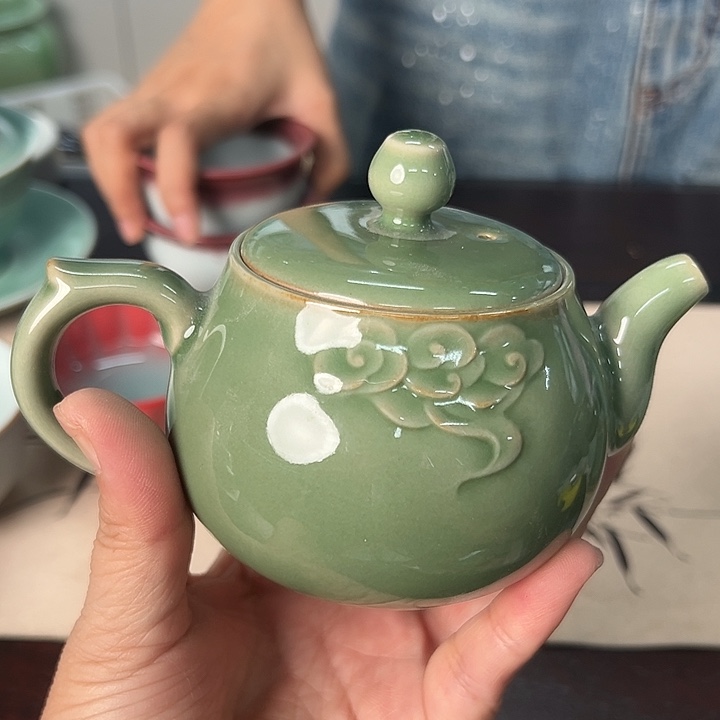 龙泉云间青瓷小米茶器