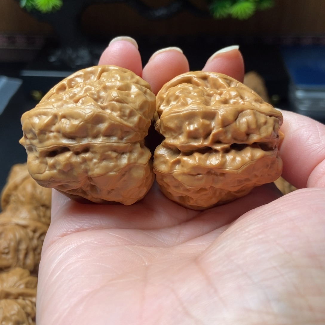 辛***钺把件文玩核桃蛤蟆头