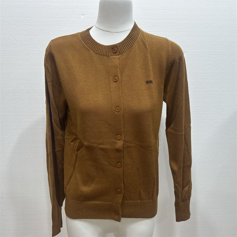 25年女装百搭时尚百搭个性舒适T恤-9Y435