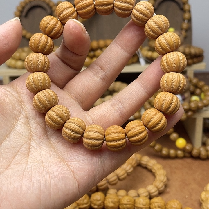 思***声手串猴头核桃 深雕京八棱14+