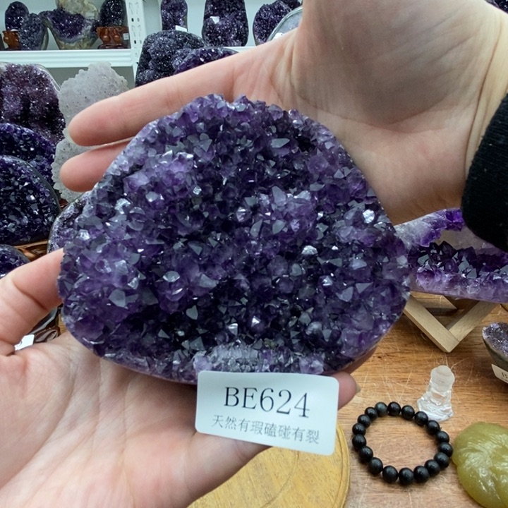 紫晶大型摆件（非配饰）未镶嵌