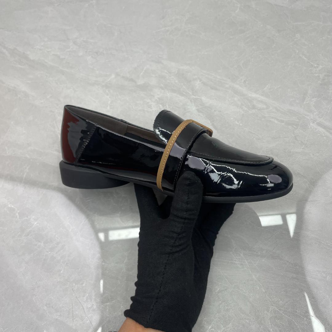 单鞋女（牛皮）38305-7（孤品)d区 e区36/38码