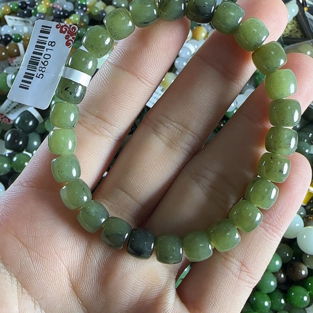 和田玉手链未镶嵌52