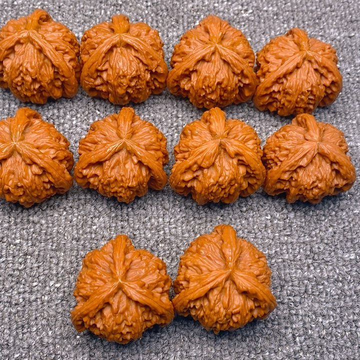 专***漆把件文玩核桃文玩核桃