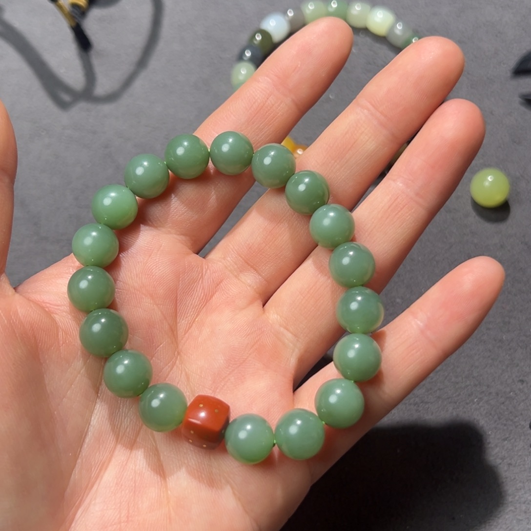 和田玉手串未镶嵌