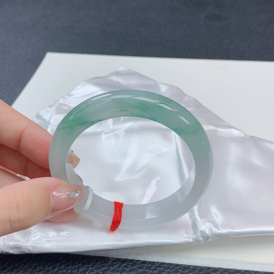 翡翠手镯未镶嵌翡翠8002