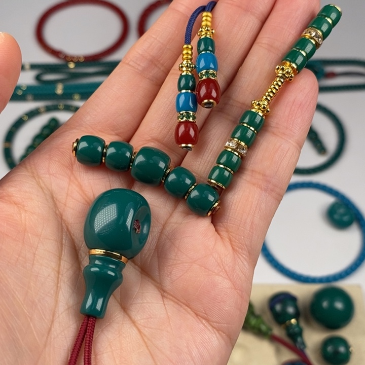 流***里玻璃毛衣链一套同色系配饰油绿