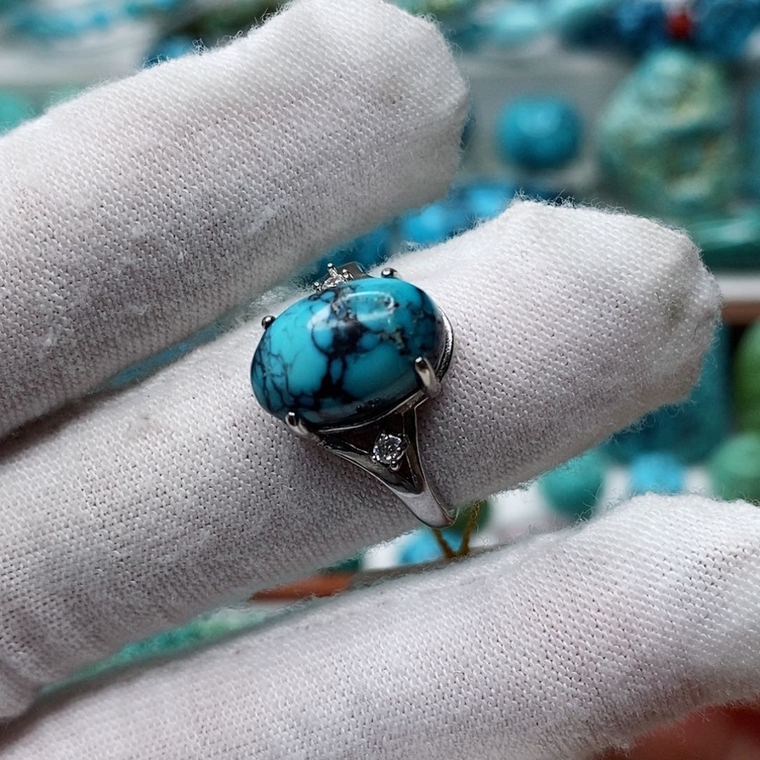 未镶嵌绿松石珠宝奇石