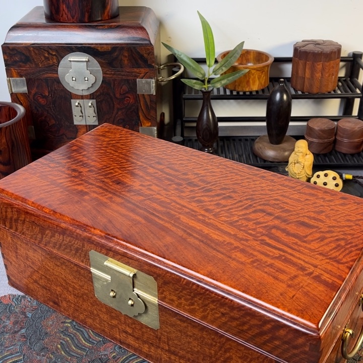 贡木缅甸花梨屉箱