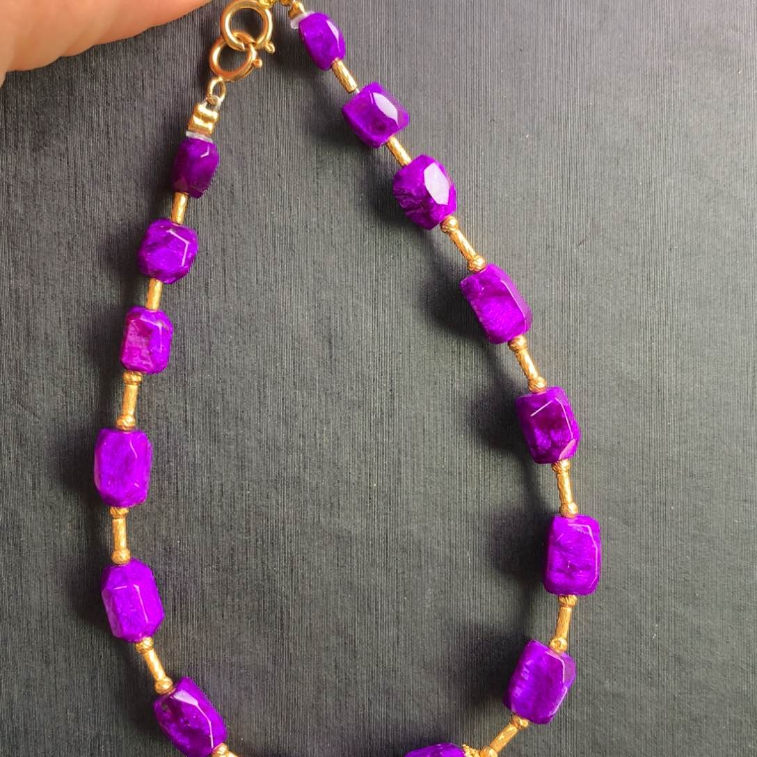 苏纪石（舒俱来）猫眼红丝绒手链18K金镶嵌