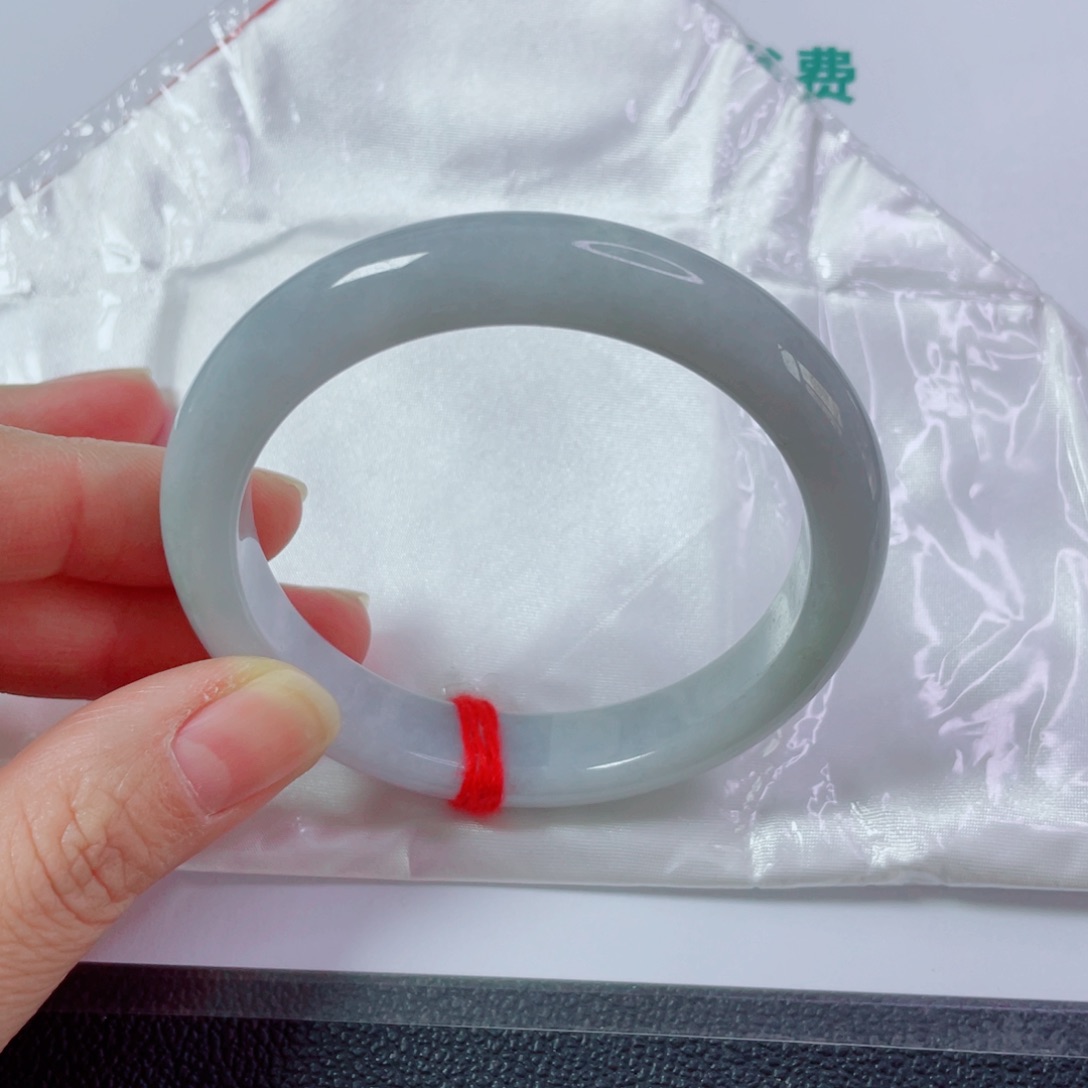 爆****翡翠未镶嵌手镯天然