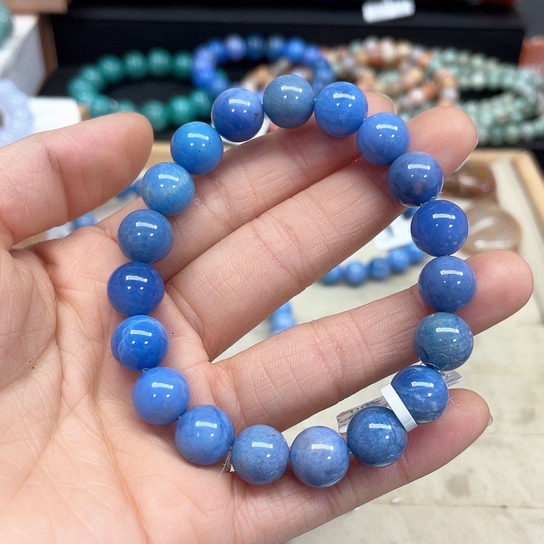 硅化珊瑚（珊瑚玉）手串未镶嵌繁*046