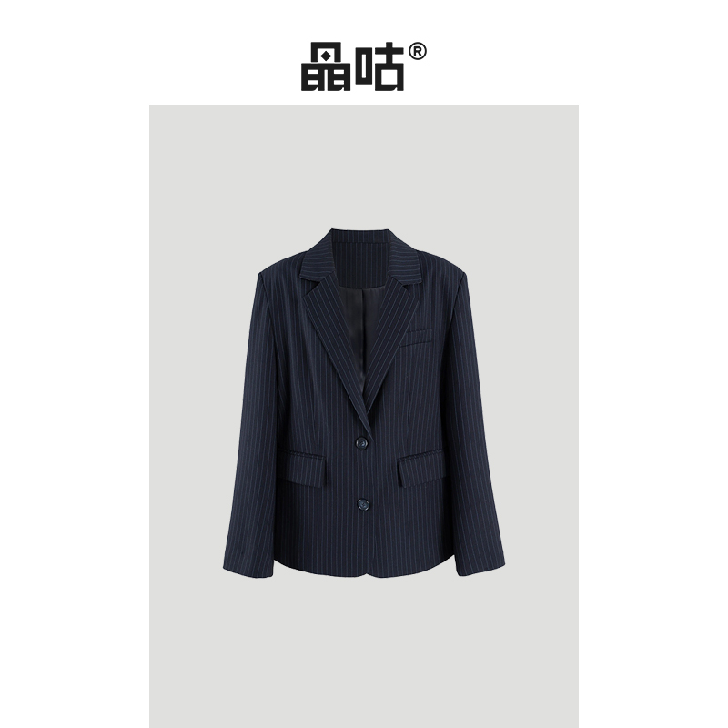 【晶咕&泡芙妈】大女主质感u感条纹西装半裙时尚套装