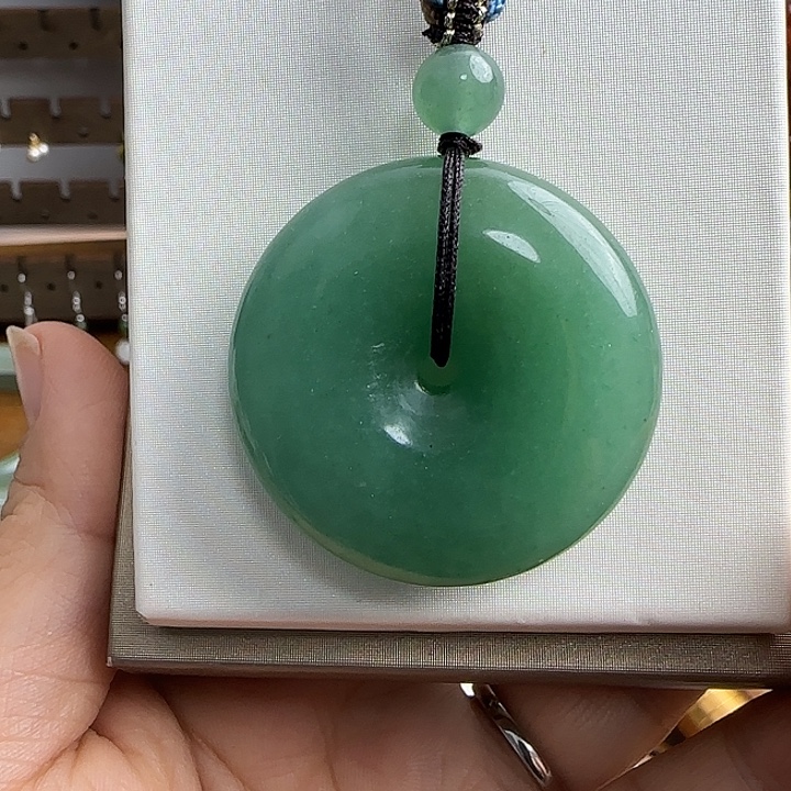 东陵石未镶嵌颈饰吊坠