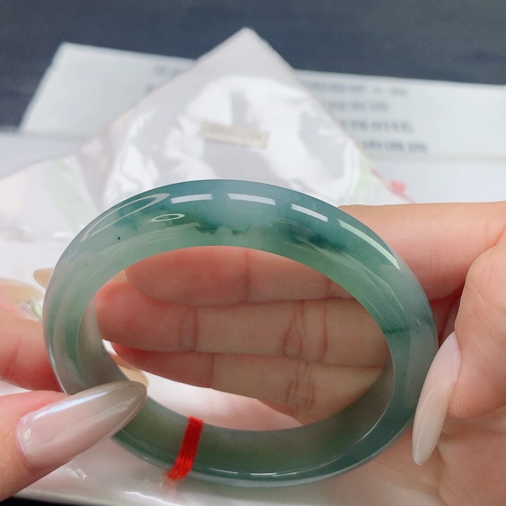 翡翠未镶嵌手镯5657