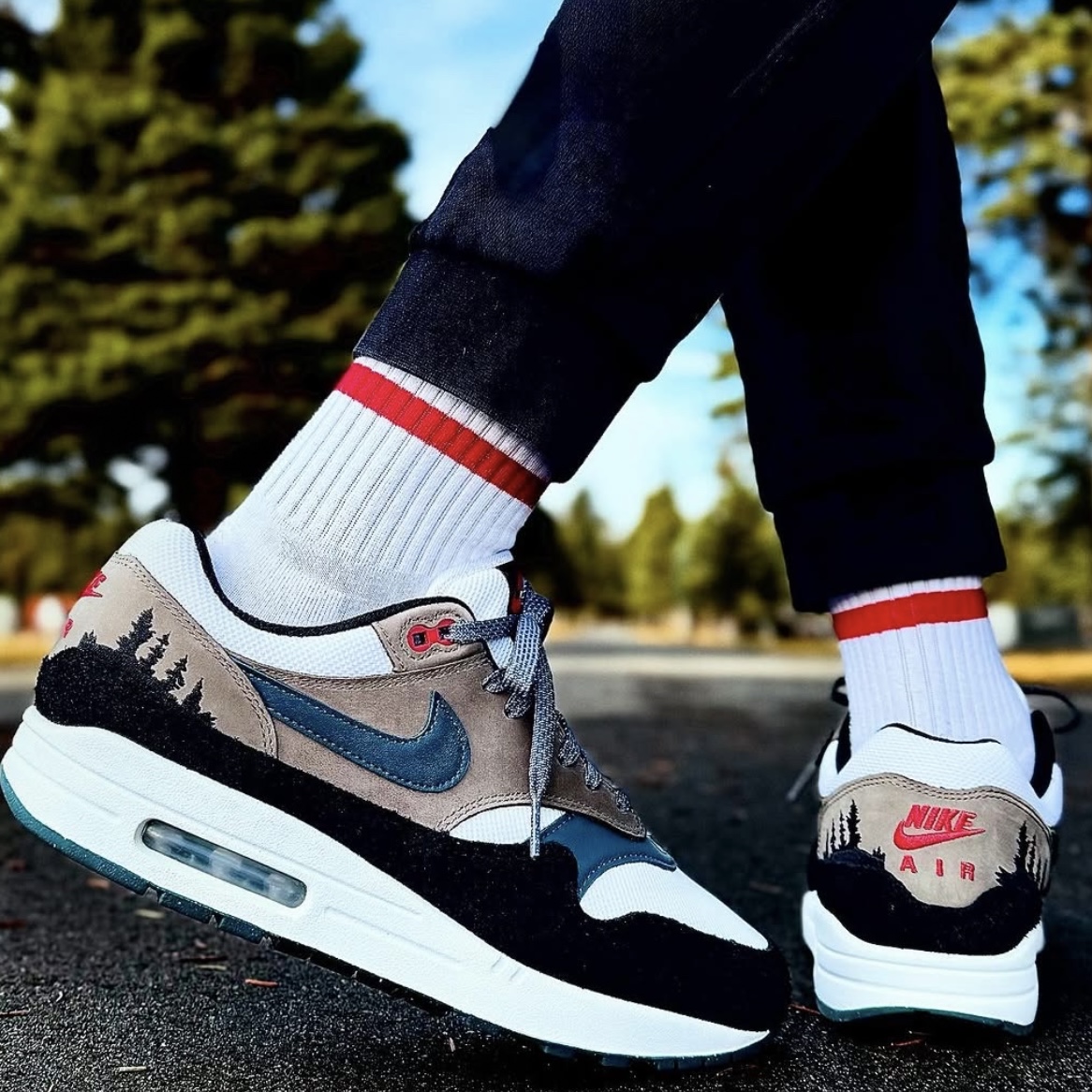（断码孤品）NIKE/耐克 Air Max 1女舒适生活休闲鞋FJ0698-100-36