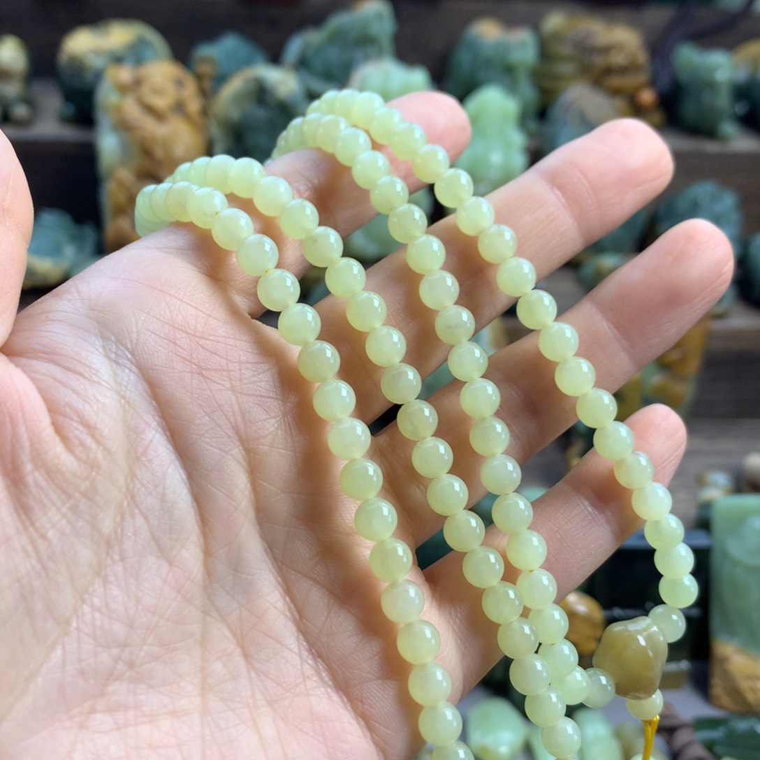 岫岩老玉（透闪石质玉）手串未镶嵌栗****高