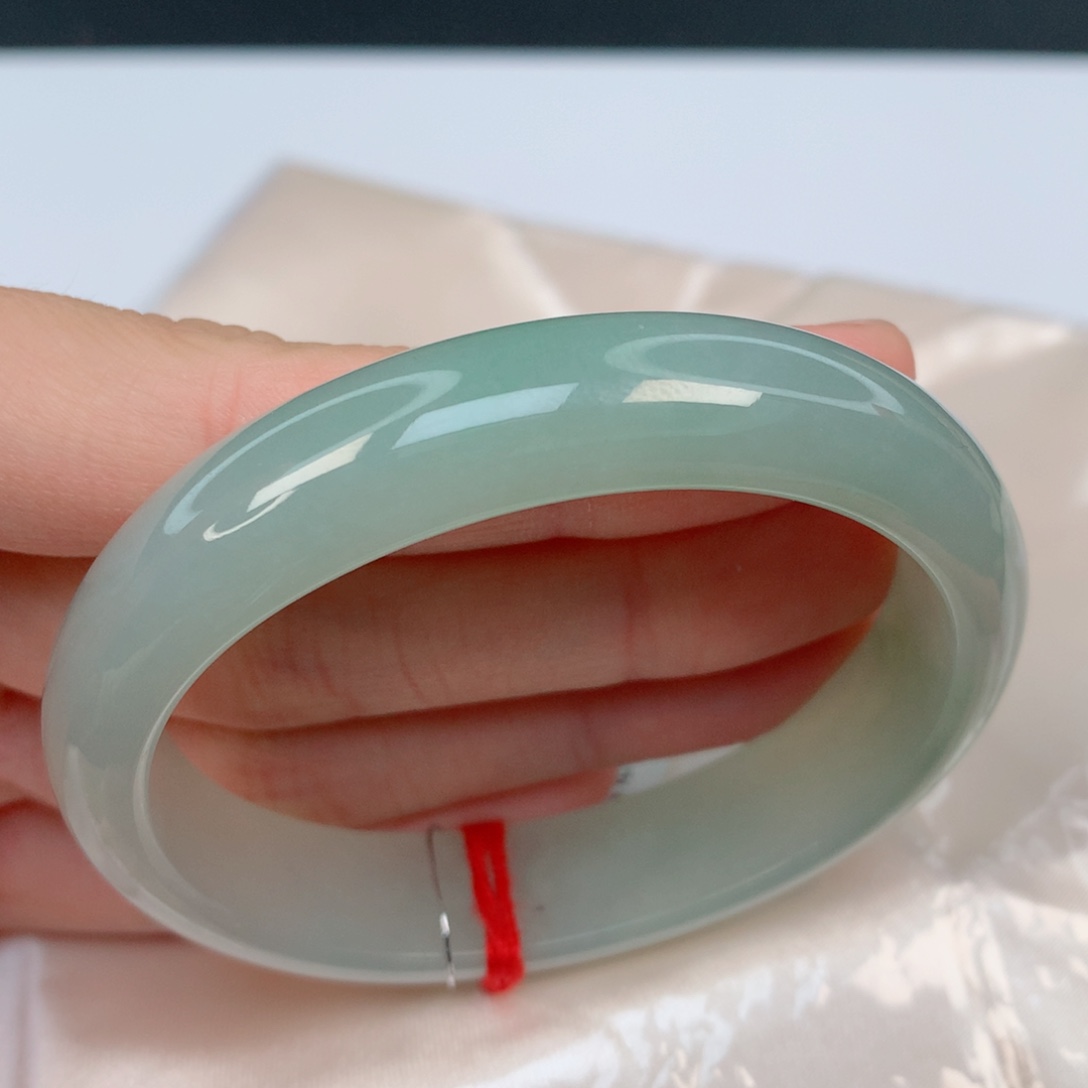 翡翠手镯未镶嵌53.1贵妃