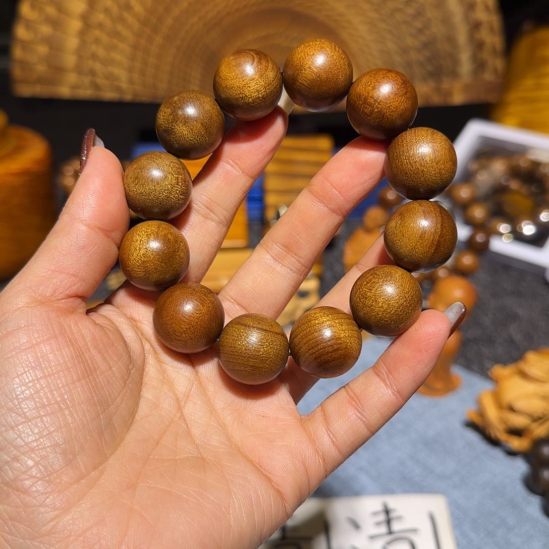 金丝楠金丝楠手把件