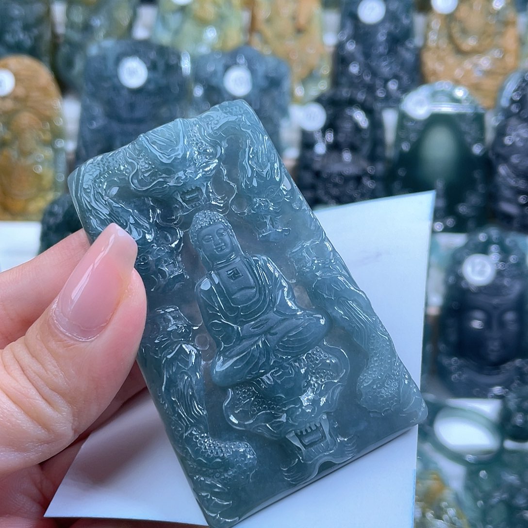 @***7翡翠未镶嵌颈饰翡翠