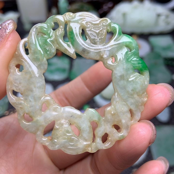 未镶嵌挂件翡翠清