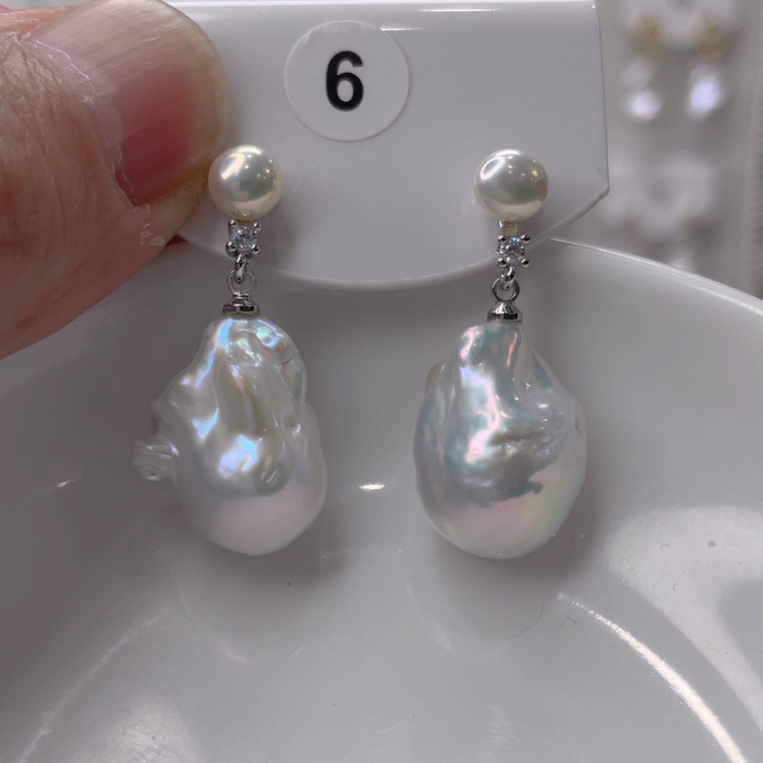 颈饰未镶嵌淡水珍珠