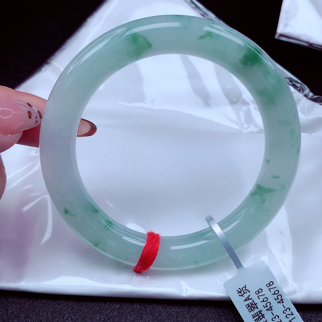 翡翠未镶嵌手镯天然缅甸翡翠A货玉手镯