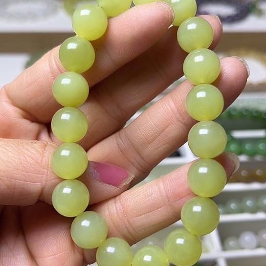 和田玉手串未镶嵌