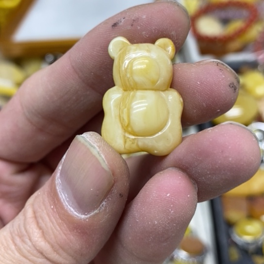 蜜蜡裸石未镶嵌吊坠