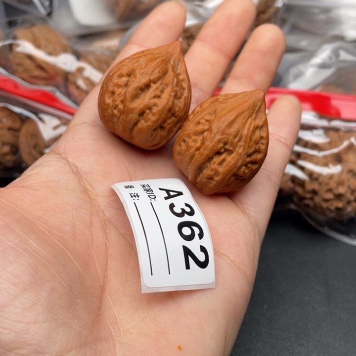 文玩核桃吊坠核桃