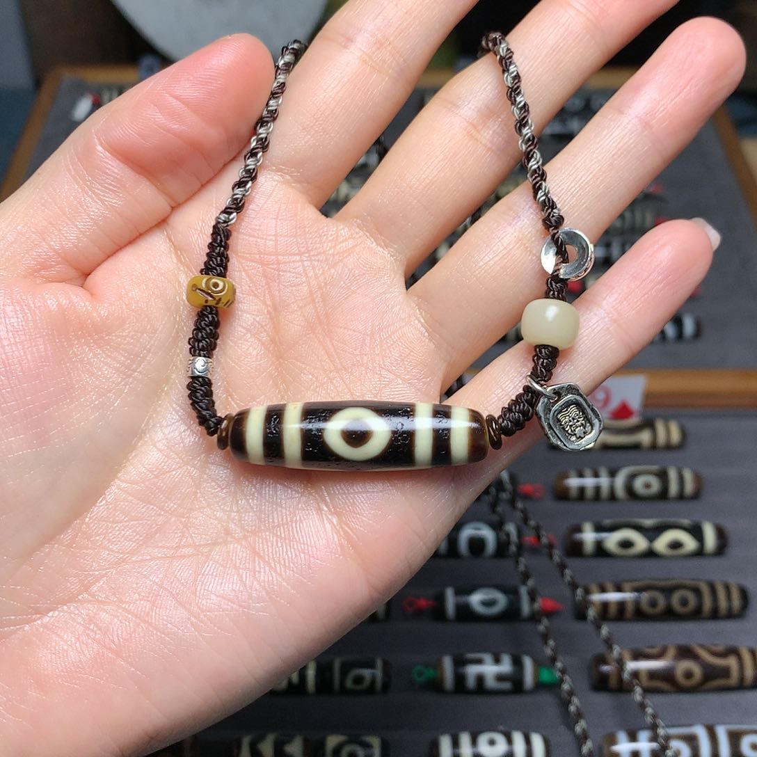 玛瑙/玉髓吊坠(赠链)未镶嵌