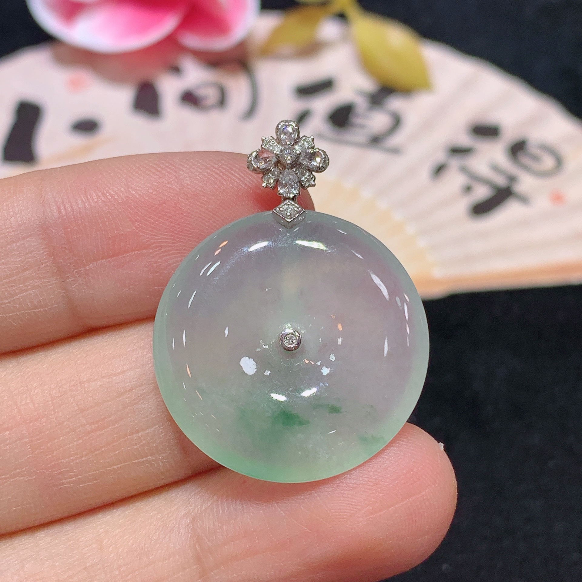 18k金天然A货翡翠飘花平安扣吊坠经典轻奢时尚