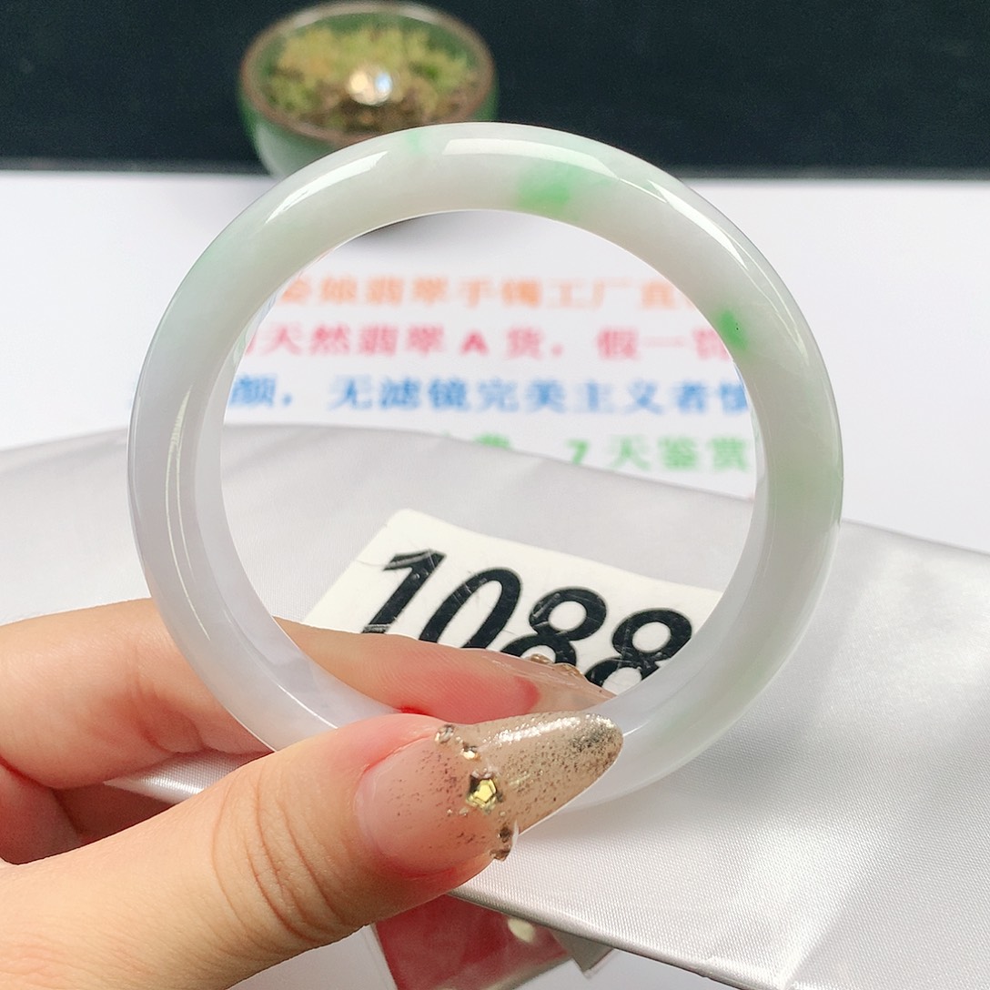 翡翠手镯未镶嵌1088