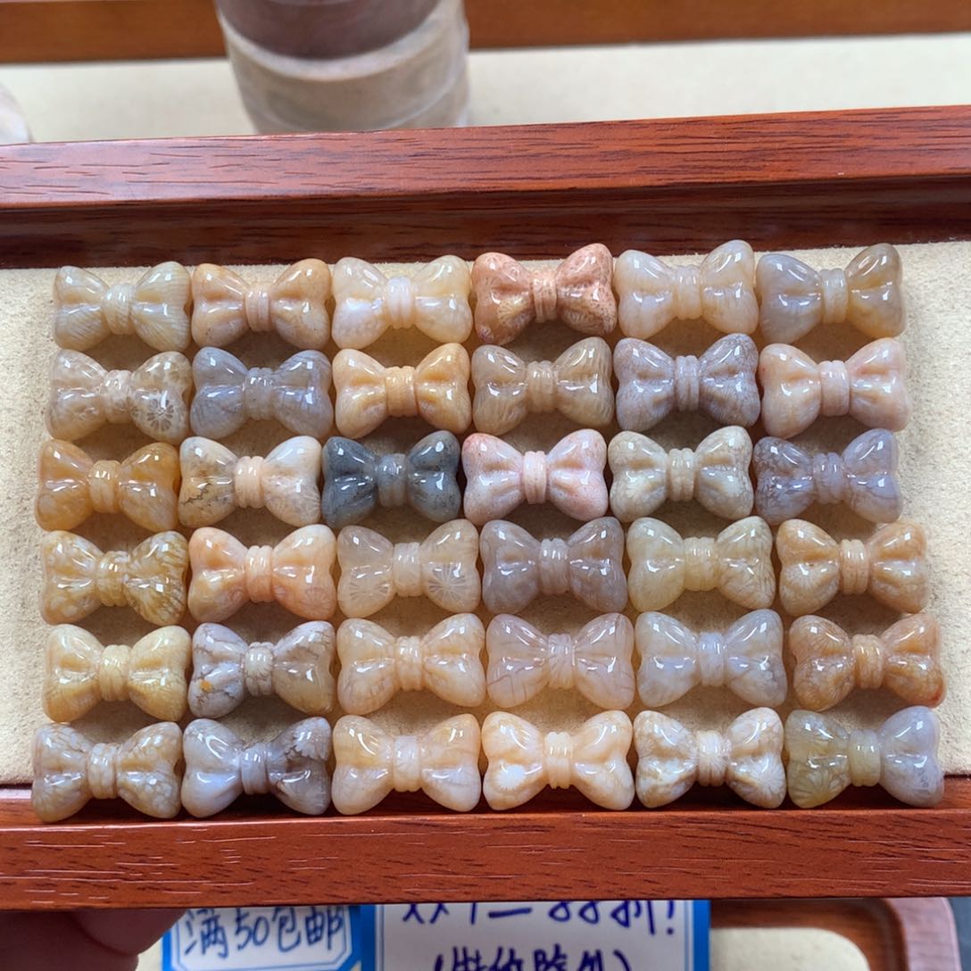 未镶嵌双十二88折漏44/个，可挑。05硅化珊瑚（珊瑚玉）