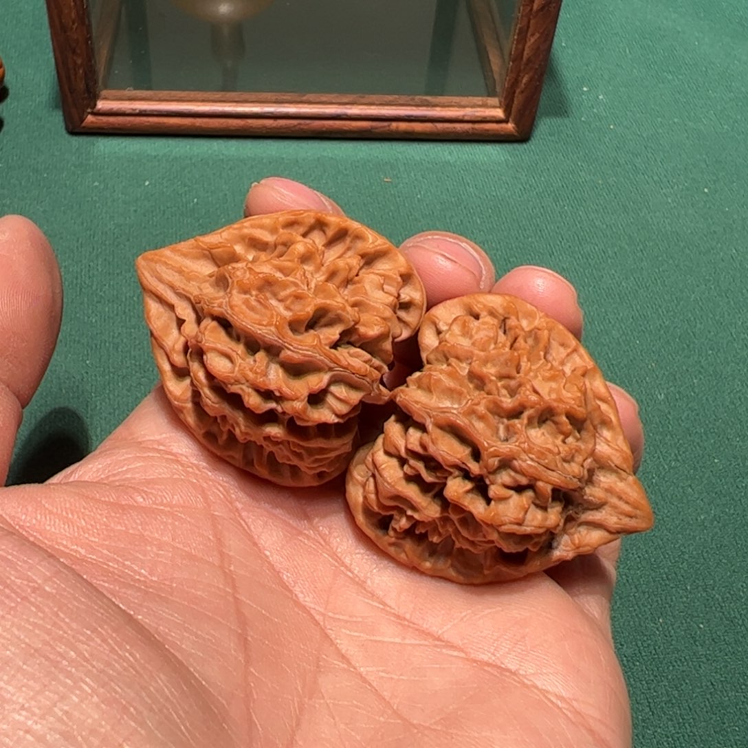 狗***齐文玩核桃把件25-888龙门涧 全品