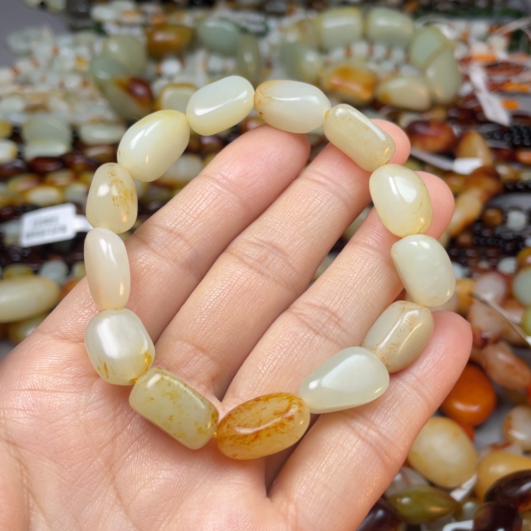 和田玉手链未镶嵌