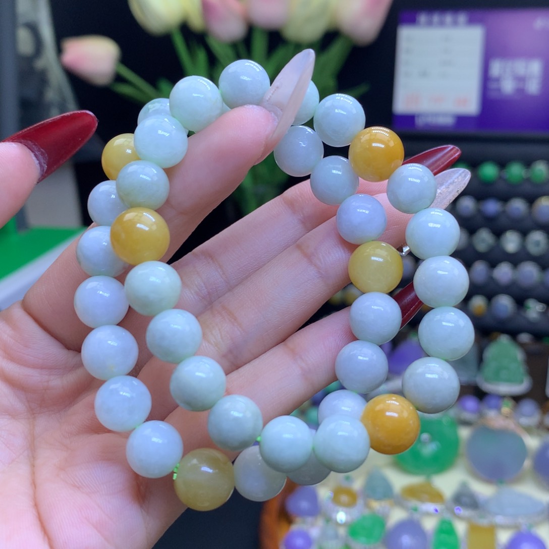 翡翠颈饰未镶嵌天然