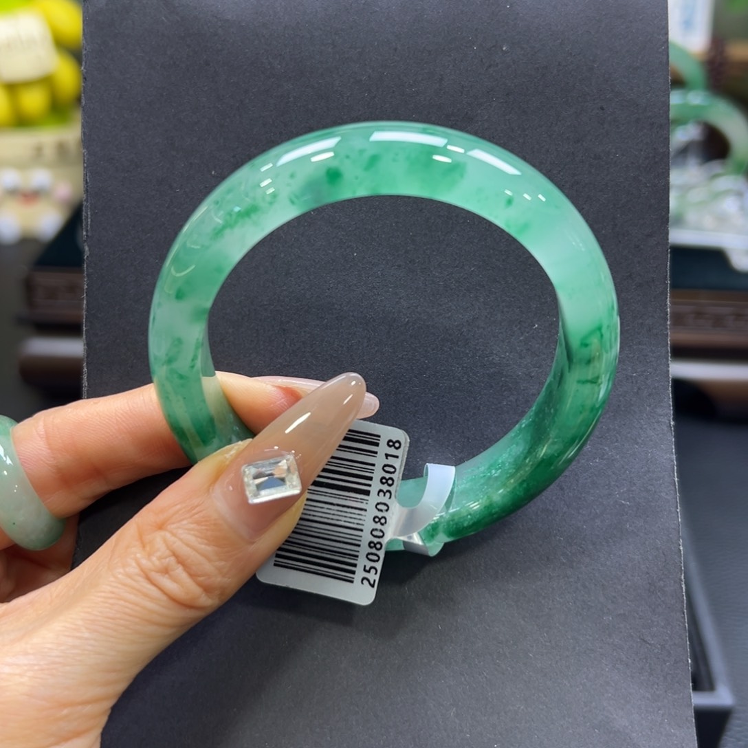 石英质玉（非洲翠）未镶嵌手镯56-57