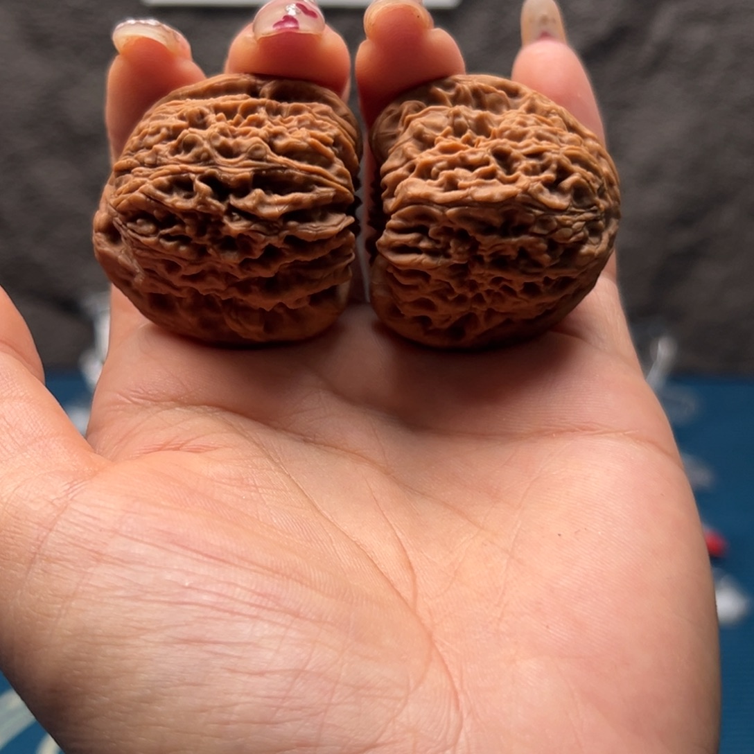 心***情把件文玩核桃南疆38.5尖下黄