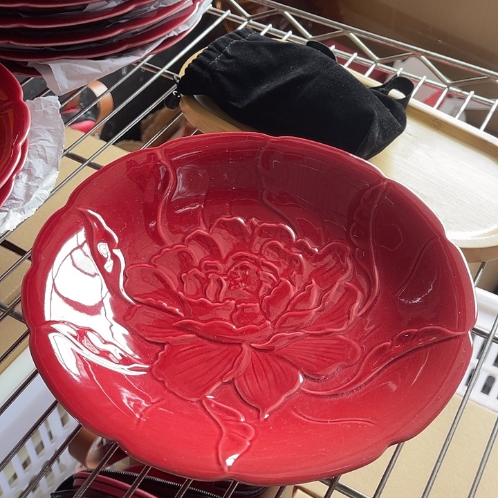 福利待遇多多哦哦哦