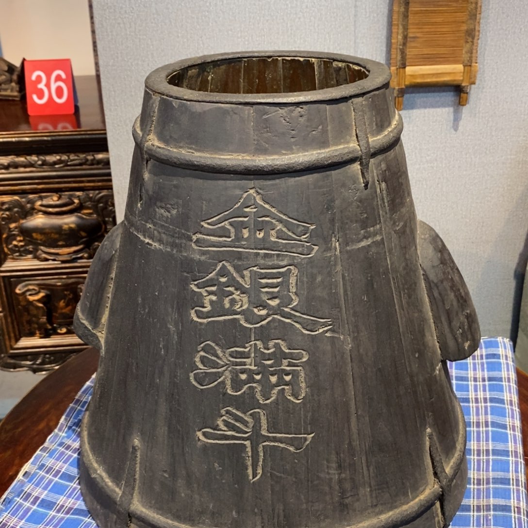 知***行木（红木类）米斗摆件。。。。。。。。