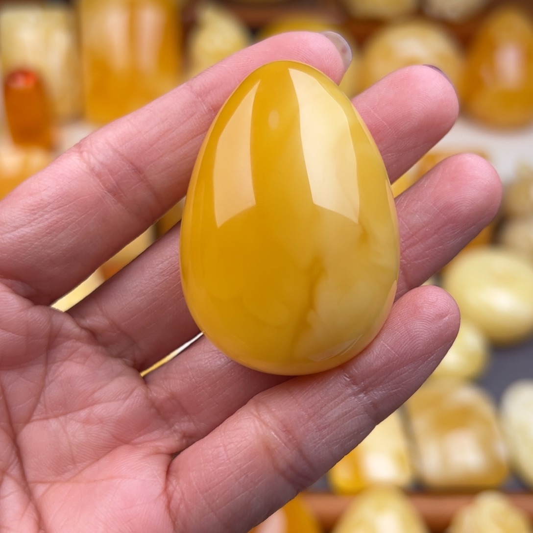 琥珀颈饰未镶嵌纯天然琥珀蜜蜡无优化