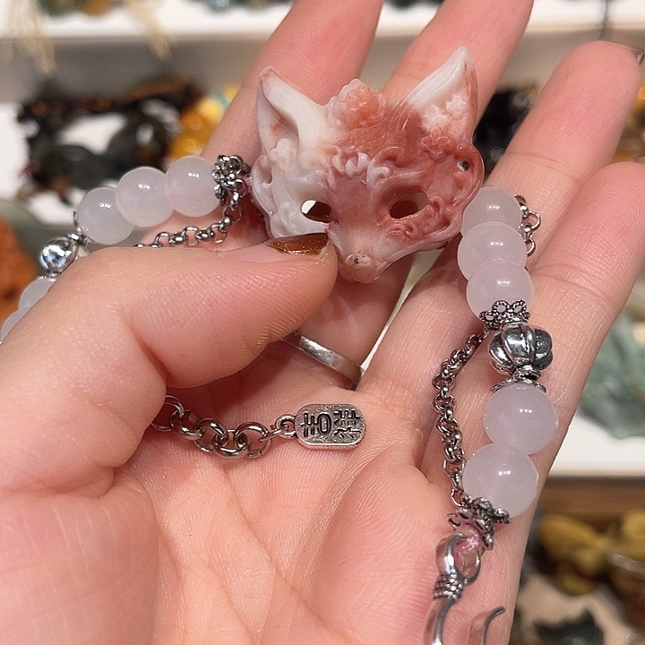 ****5蛇纹石玉合金颈饰