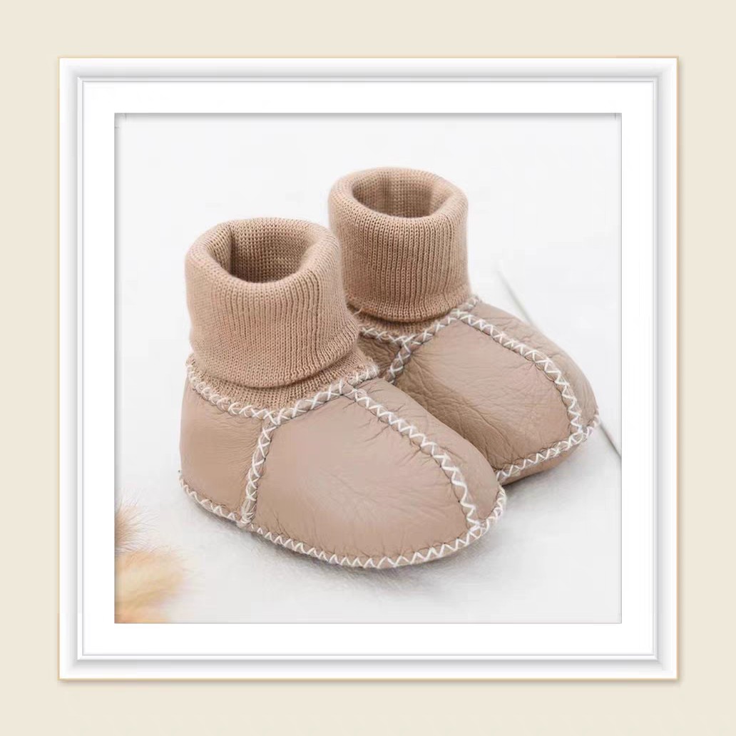 秋冬加厚男女羊皮毛一体真皮2一12个月婴儿软底学步鞋袜鞋宝宝鞋