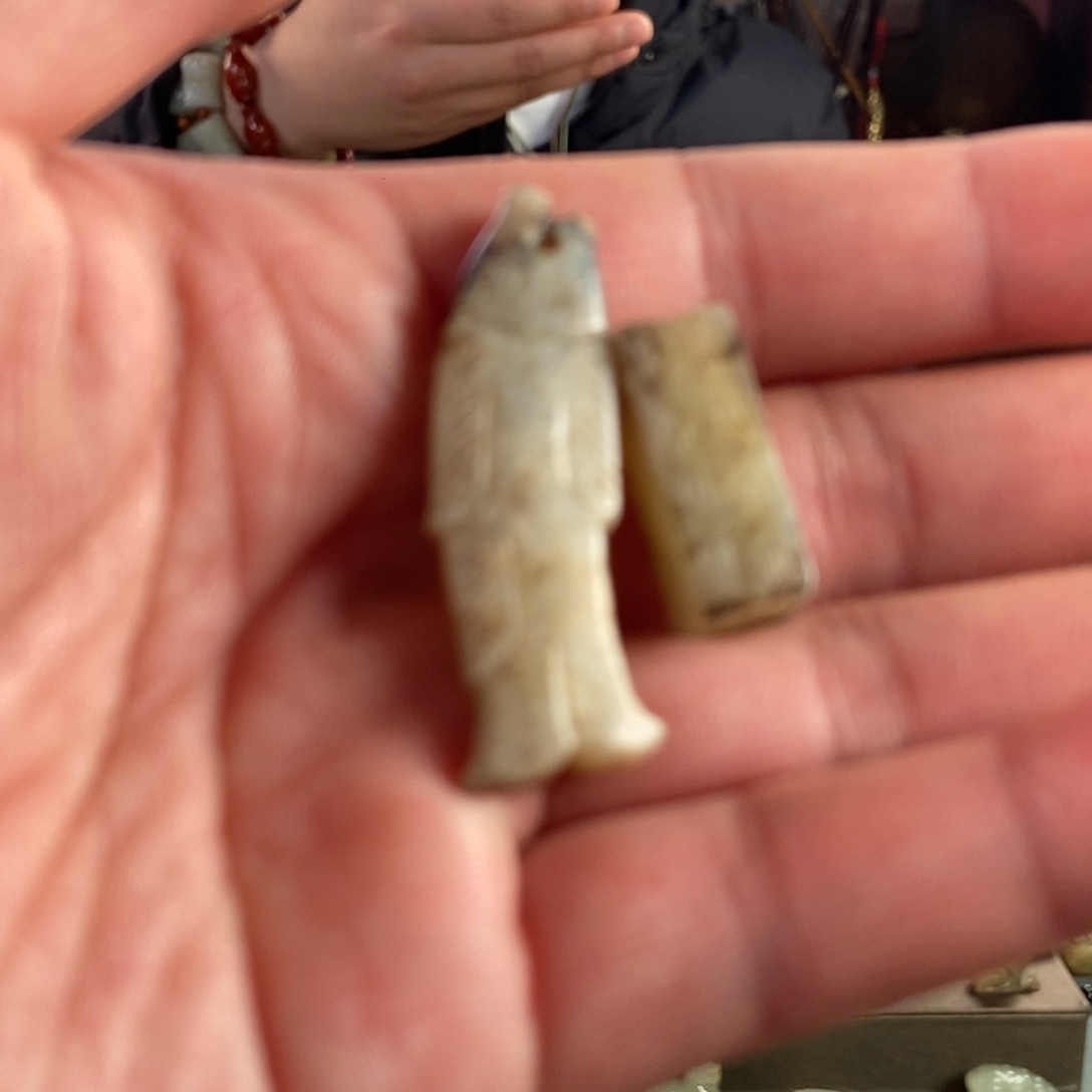 和田玉挂件未镶嵌山**托