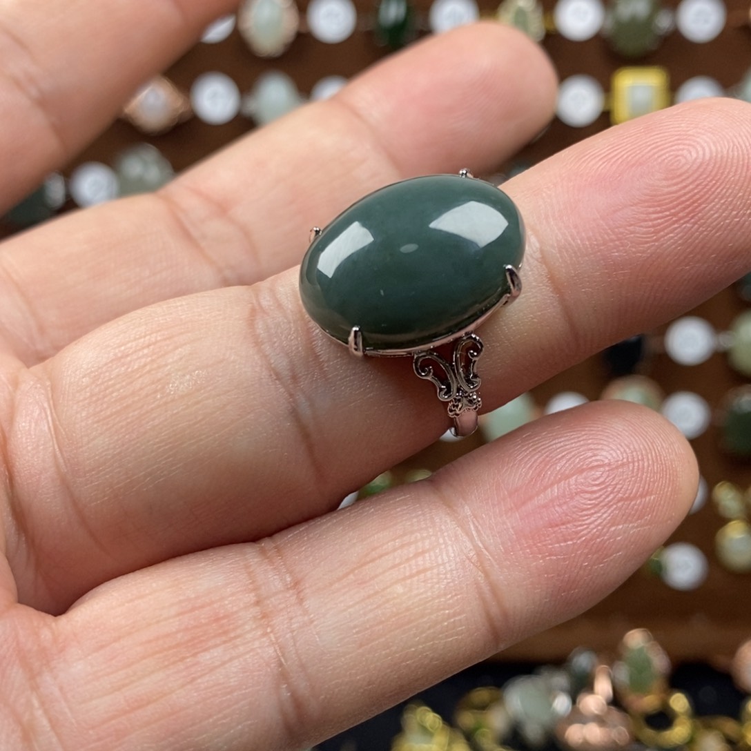 和田玉（青玉）戒指合金