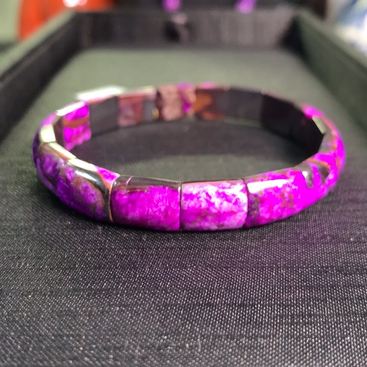 苏纪石（舒俱来）手镯未镶嵌猫眼丝绒