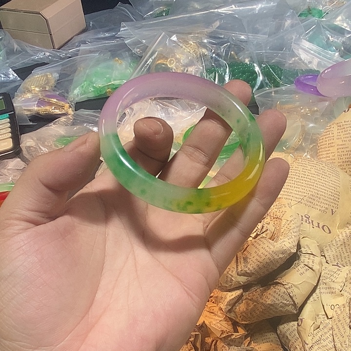 翡翠颈饰未镶嵌价格